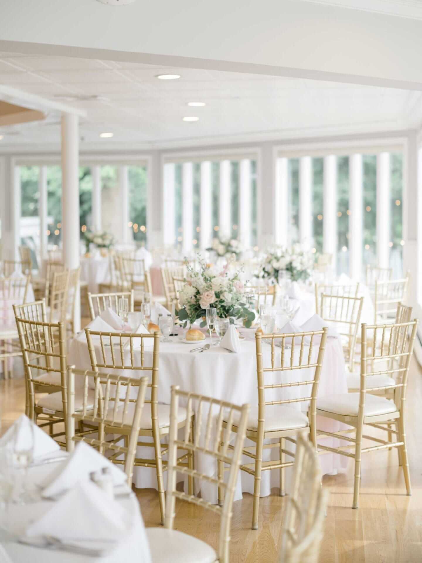 A room with tables and chairs.
